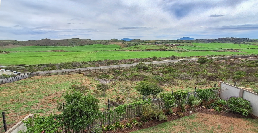 3 Bedroom Property for Sale in Reebok Western Cape